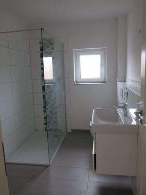 Duschbad mit Fenster
