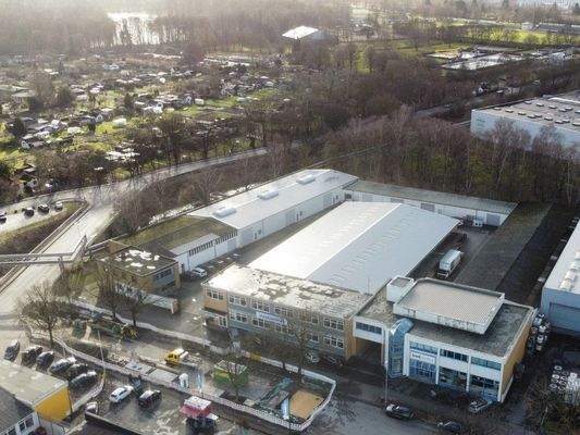 Gesamtes Grundstück 1-1