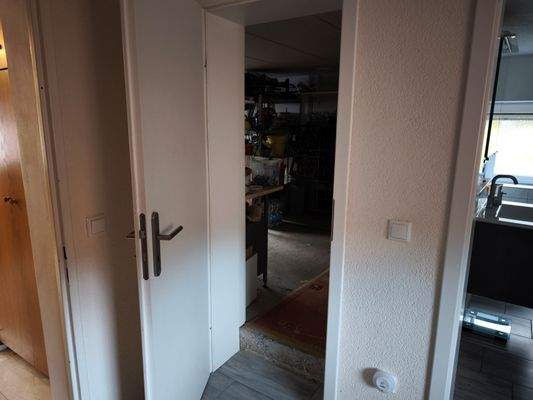 Blick von Hauswirtsch. in Werkstatt Haus 1