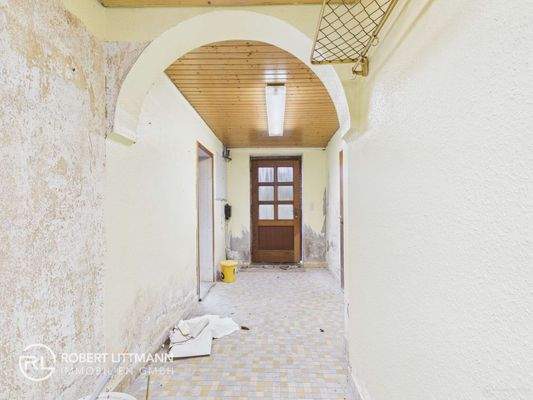 EG Flur (zukünftiges Ankleidezimmer)