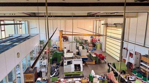 Plüderhausen Halle, Plüderhausen Hallenfläche