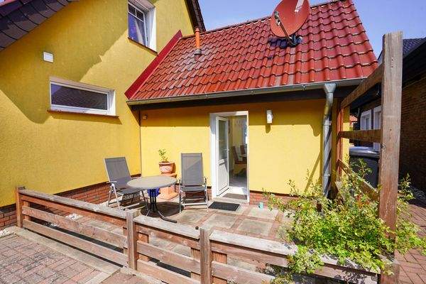 Haus Max hintere Terrasse