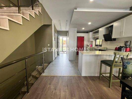 4-Bedroom Villa with a Private Pool in Istanbul Buyukcekmece