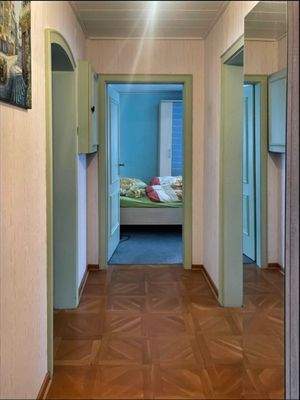 Einladender Flur im Erdgeschoss