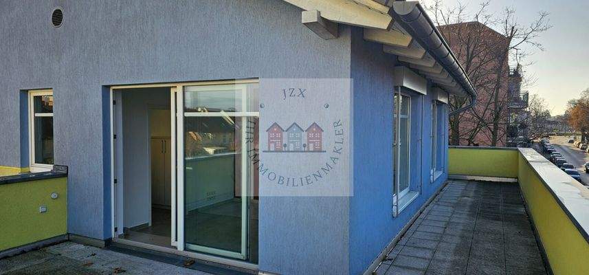 WhatsApp Image 2025-12-21 at 02.07.54 (1)