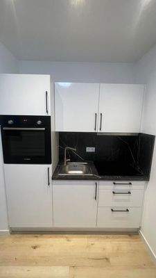 Moderne Single-Küche