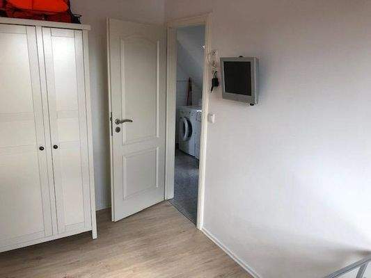 Schlafzimmer OG weißes Zimmer