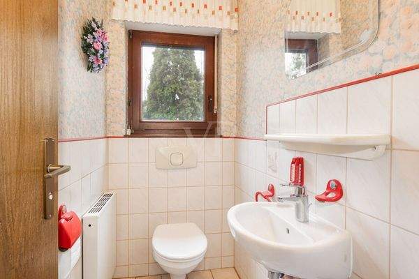 Gäste-WC im Erdgeschoss