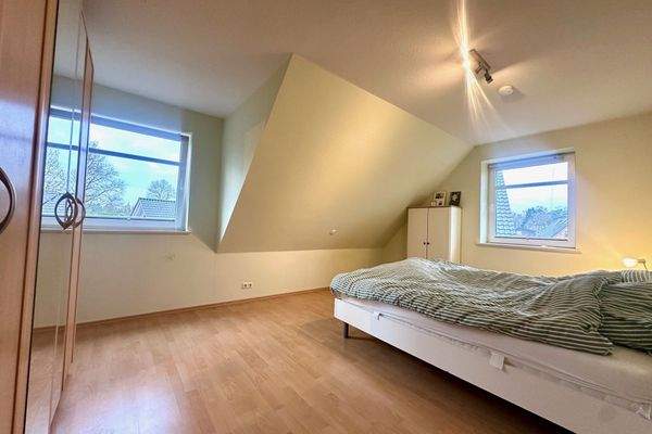 Elternschlafzimmer OG