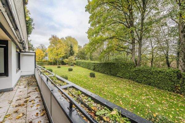 mit herrlichem Blick ins Grüne