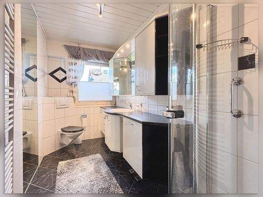 Duschbad im EG