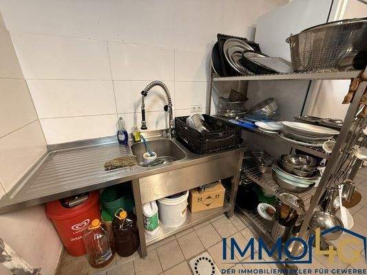 70354607-1a0f-4278-8c62-eb85db03c618