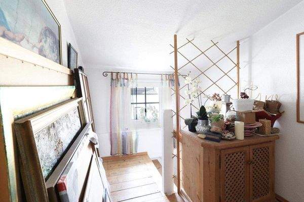 ... in das Dachgeschoss ...