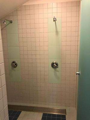 Kleiner Büroraum Duschraum