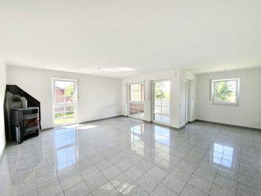 genießen Sie von diesem Raum den herrlichen Weitblick.....