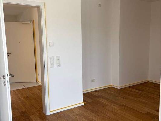 Schlafzimmer (Ankleidebereich 2+4).jpg