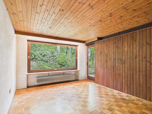 Mögliches Arbeits-/ Gästezimmer mit Terrassenzugang