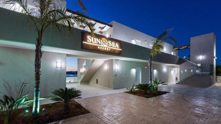 Hotel-for-sale-in-Chania-For-Sale-Hotel-for-sale-i