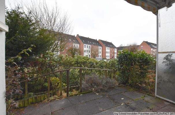 Terrasse mit beruhigendem Blick ins Grüne