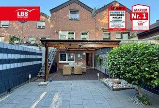 Hausansicht vom Garten