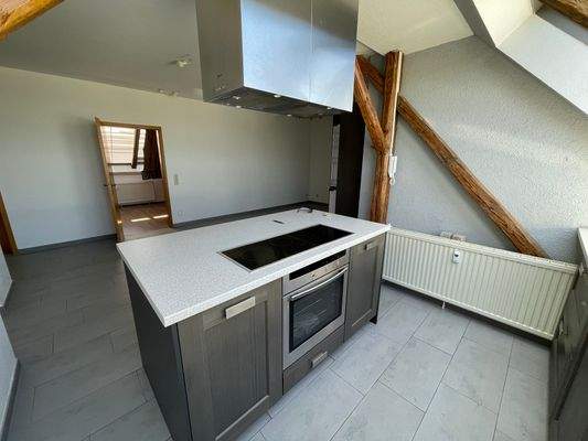 moderner Herd mit Ceranfeld.JPG