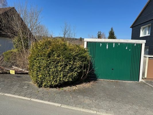 Freistehende Garage