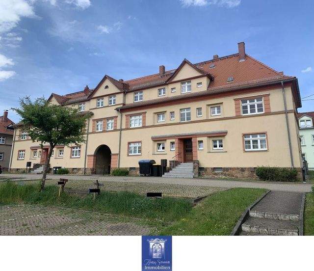 Nossen! Bezaubernde 2-Zimmerwohnung ... Laminat ... Tageslichtbad ... Abstellraum! - Foto 4