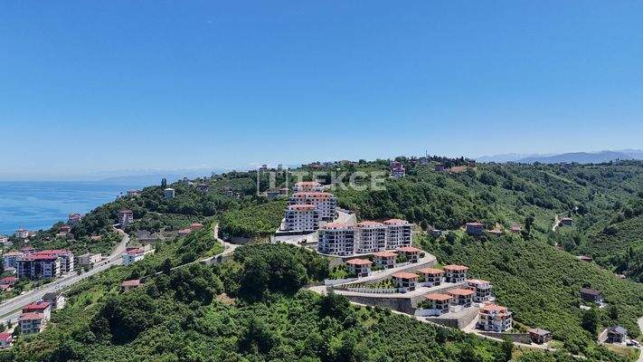 Furnished Flats in a Complex in Trabzon Kalecik