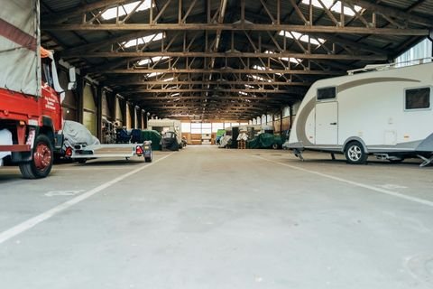 Lage Garage, Lage Stellplatz