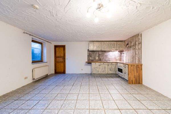 UG: Wohn- und Esszimmer 