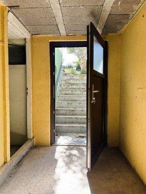 Kellerausgang zum Garten