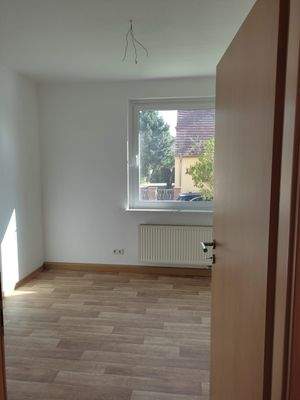 KH 5 EG links (2).jpg