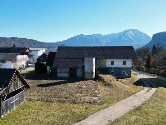 Stall-/Wirtschaftsgebäude