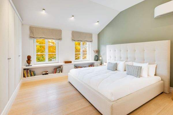 Stylisch-elegantes Schlafzimmer