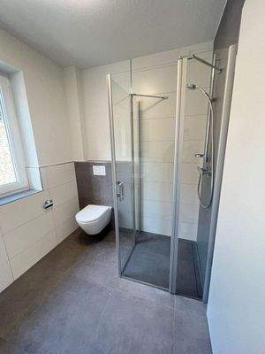 Beispiel Badezimmer Bild 2.jpg