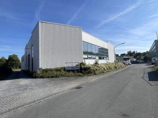 Neubauhalle Cäcilienstraße