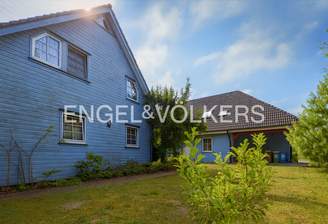 Wohnhaus mit Geschäftshaus