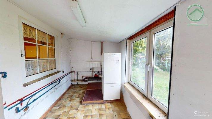 09252025_085736_defurnished