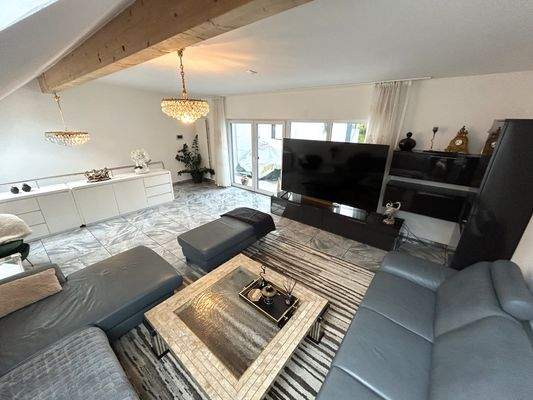 Wohnzimmer 1OG Bild 2