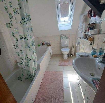 Vollbad mit Fenster