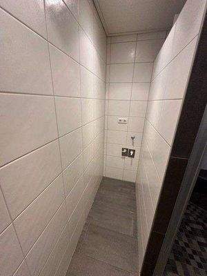 Waschmaschinen-Platz im Bad.jpg