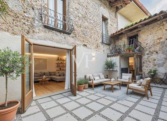 rendering rustico interno cortile