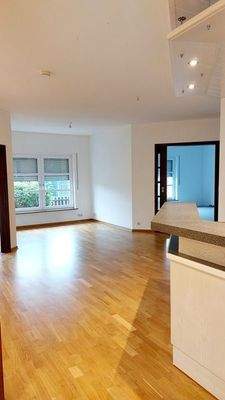 Haushälfte EG Küche und Wohnen