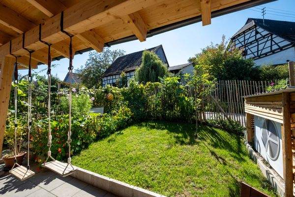 Garten Südseite, neue Wärmepumpe