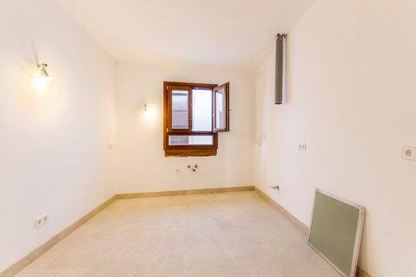 SWOPAL1565_1_5_Kitchen