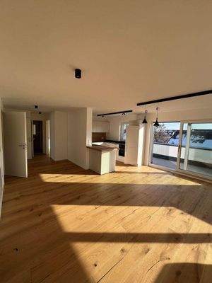 Lichtdurchflutet + EBK 