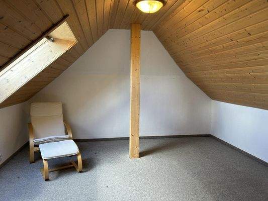 Hobbyraum 2 im Spitzboden