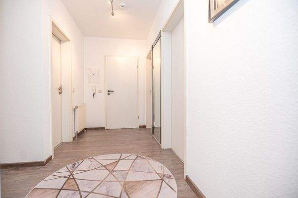 Whg. EG rechts - Flur