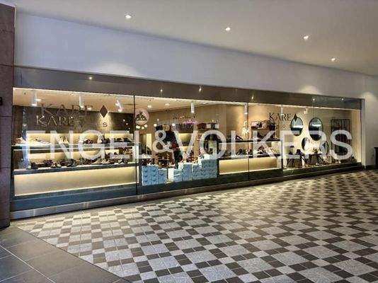 Schaufensterfront Seite