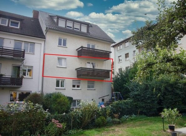 Freie 3-Zimmer-ETW im 4-Familienhaus mit Balkon, Garage und Außenstellplatz